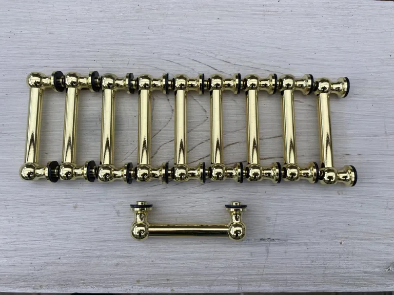 Gold tubelugs for 5 and 5.5” snares.